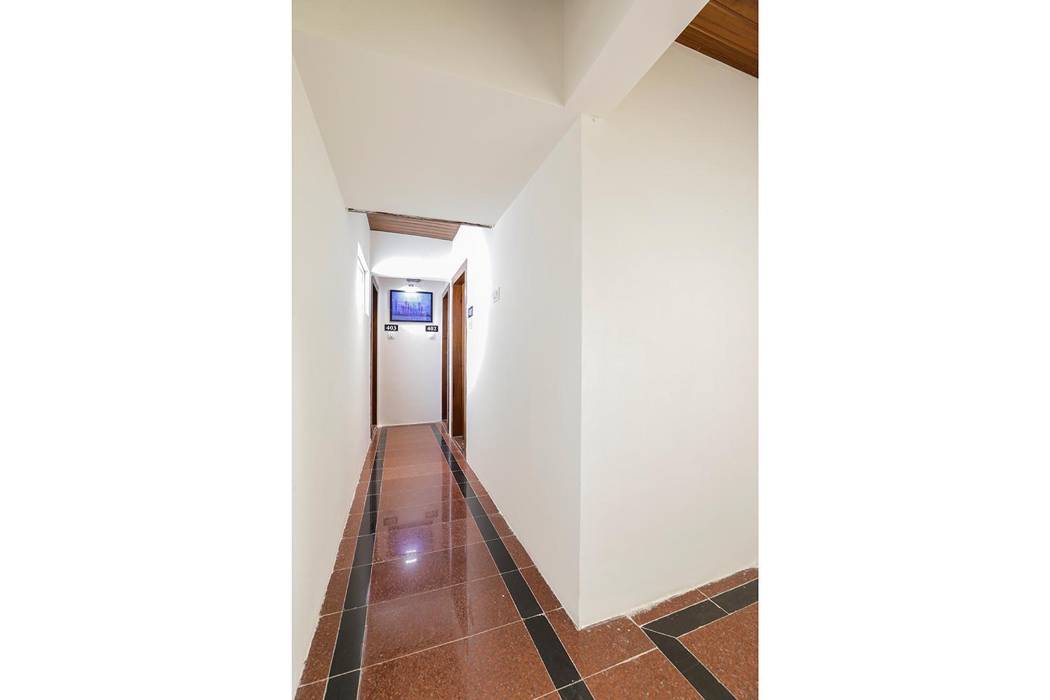 Hotel Ratna Mahal Мумбаї Екстер'єр фото