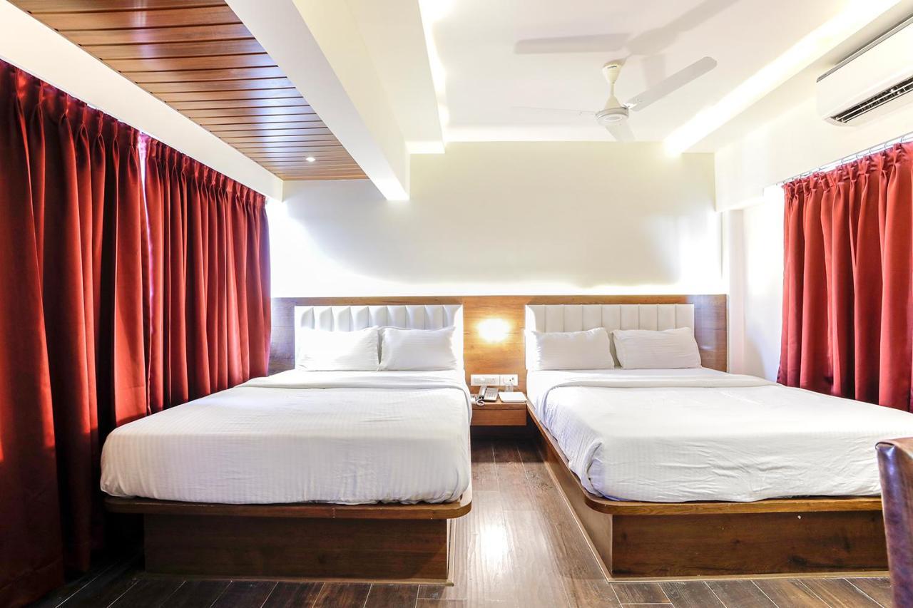 Hotel Ratna Mahal Мумбаї Екстер'єр фото
